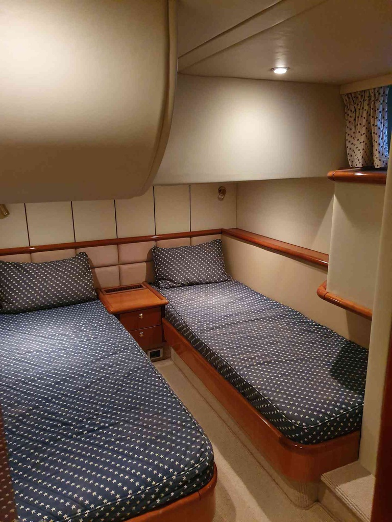 SUNSEEKER MANHATTAN 62