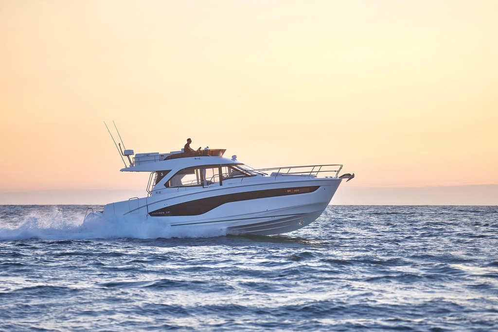 BENETEAU ANTARES 12