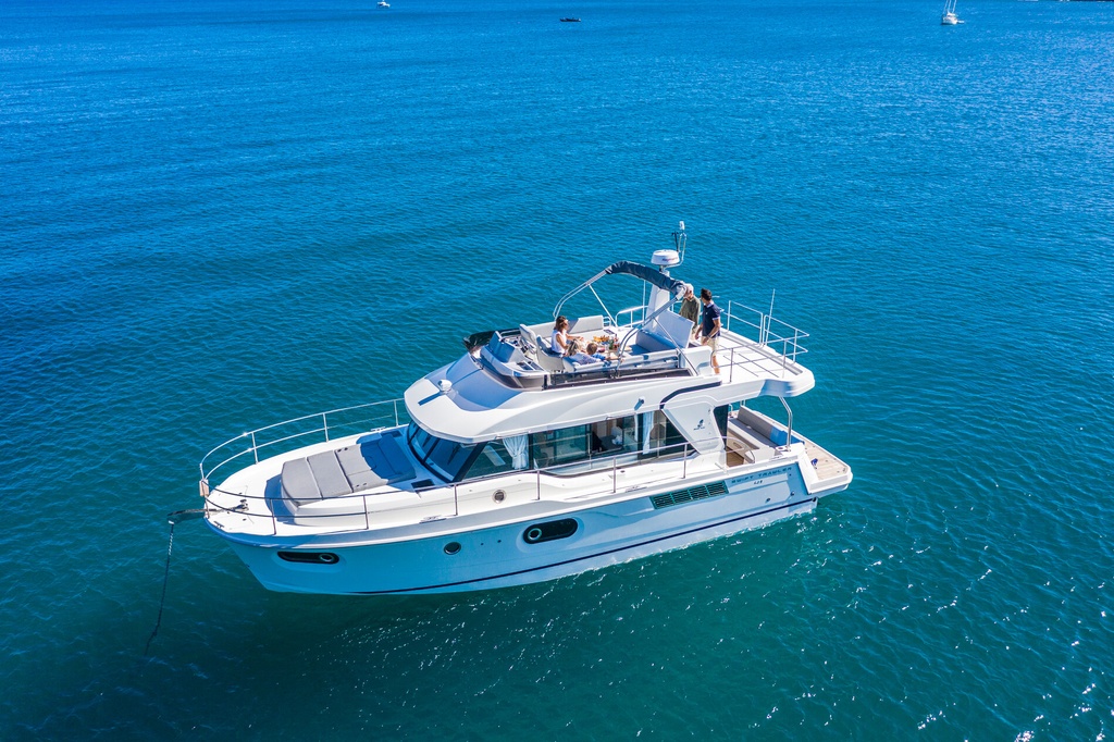 BENETEAU SWIFT TRAWLER 41 FLY