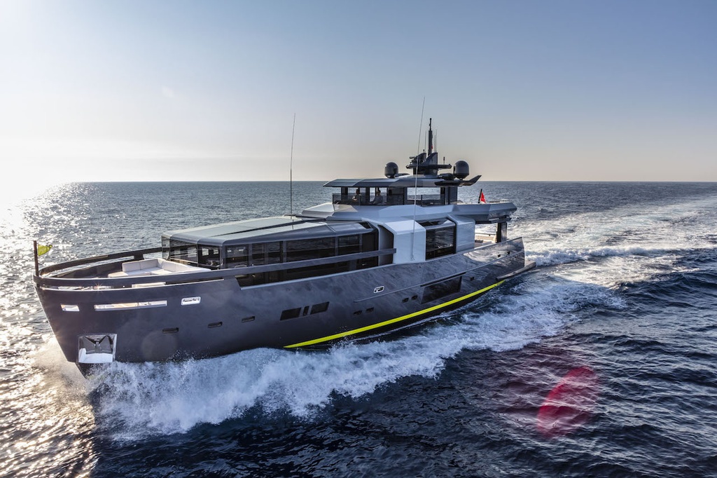 ARCADIA YACHTS A105
