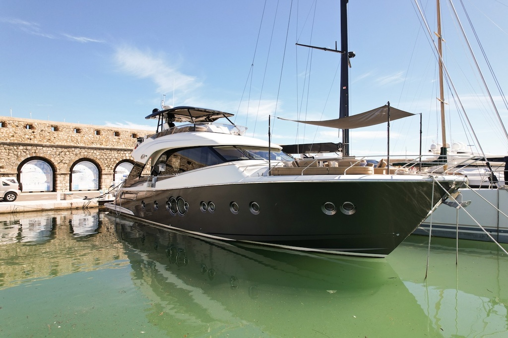 MONTE CARLO YACHTS 70