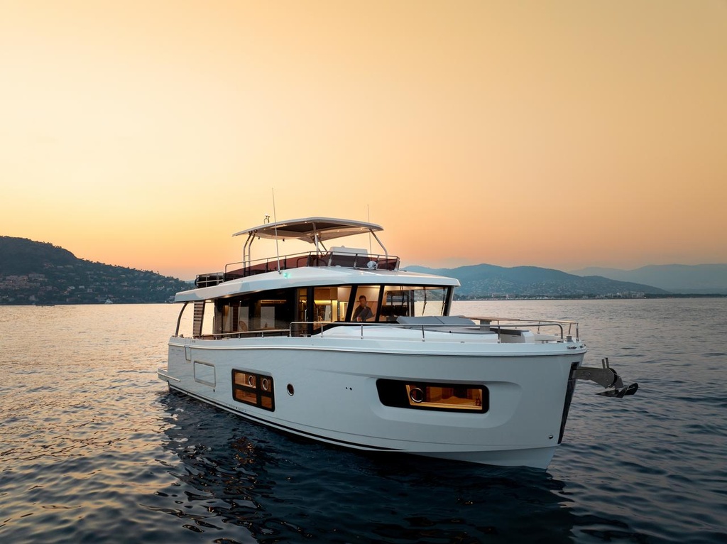 BENETEAU SWIFT TRAWLER 54