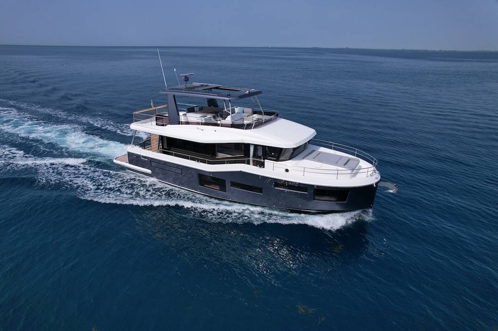 BENETEAU GRAND TRAWLER 63
