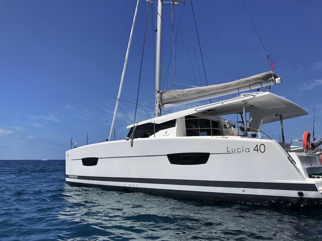 FOUNTAINE PAJOT LUCIA 40