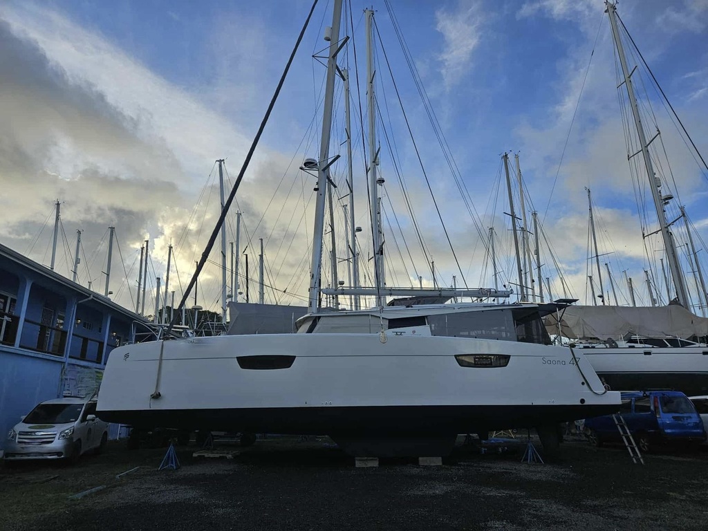 FOUNTAINE PAJOT SAONA 47 