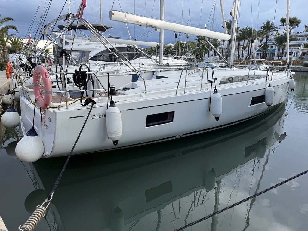BENETEAU OCEANIS 51.1