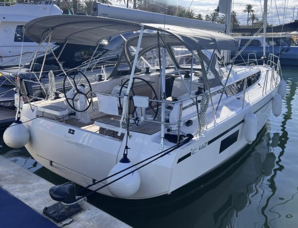 BAVARIA C42