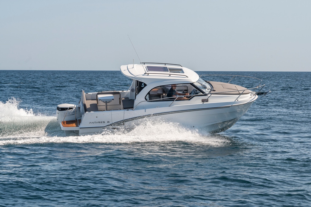 BENETEAU ANTARES 8 OB V2