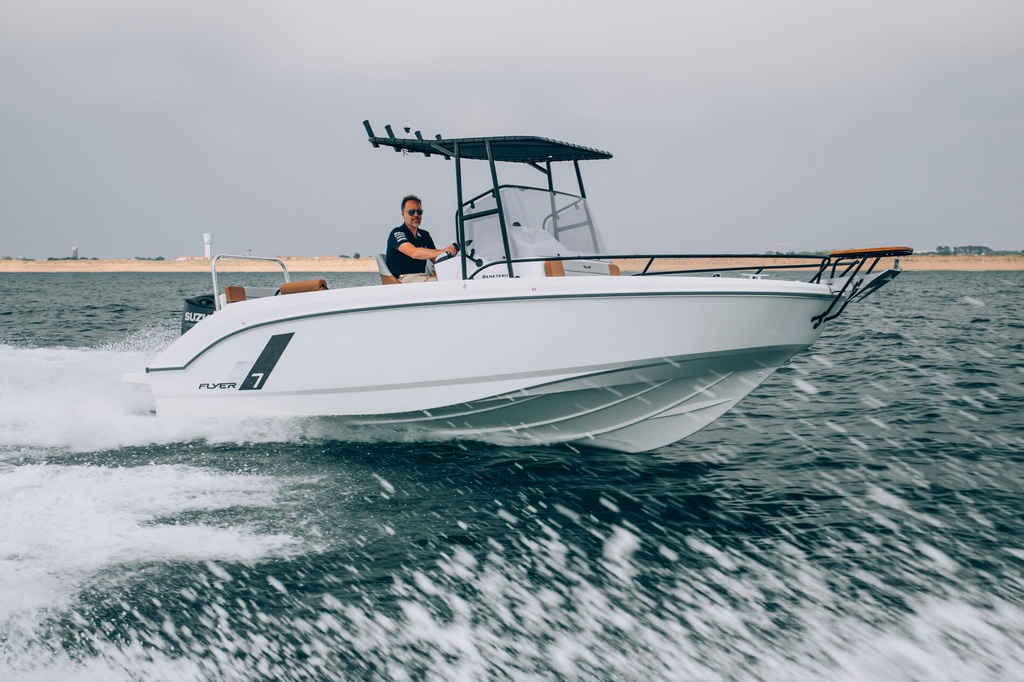[ODOO ID 1.817] BENETEAU FLYER 7 SPACEDECK
