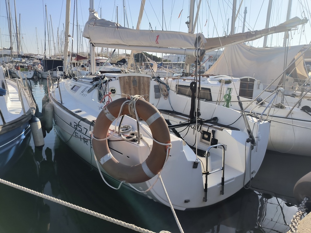 [ODOO ID  1.965] BENETEAU FIRST 25.7