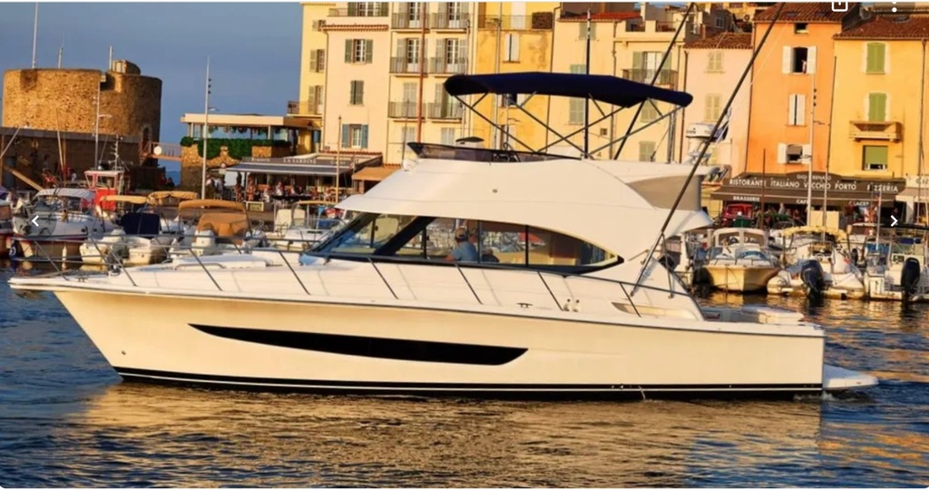 [ODOO ID - 2.062] RIVIERA 39 SPORTS MOTOR YACHT FLYBRIDGE