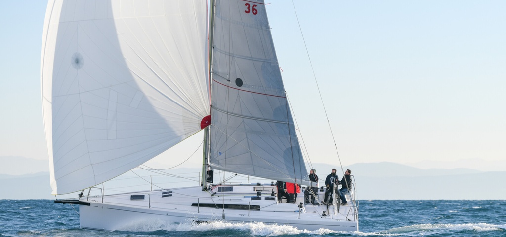 FIRST 36 SE