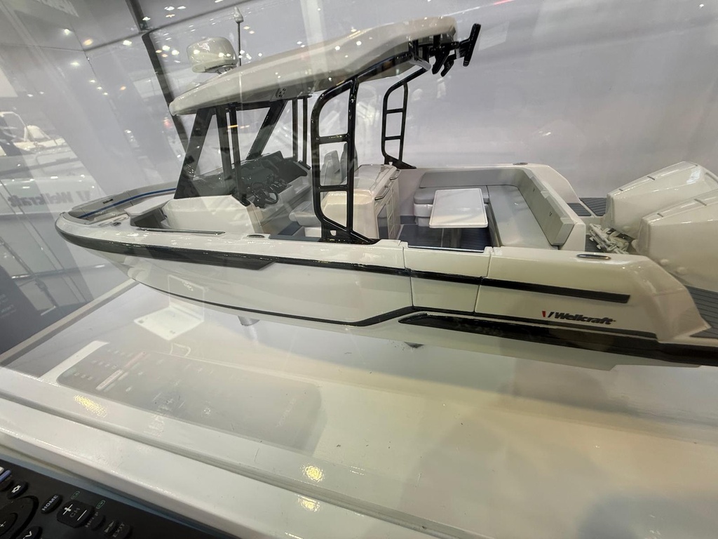 [ODOO ID -  2.123] WELLCRAFT 28 T-TOP