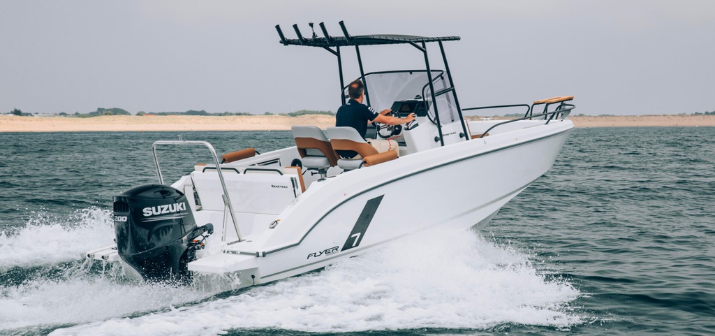 [flyer-7-spacedeck] BENETEAU FLYER 7 SPACEDECK